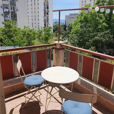 View For 2 Apartment